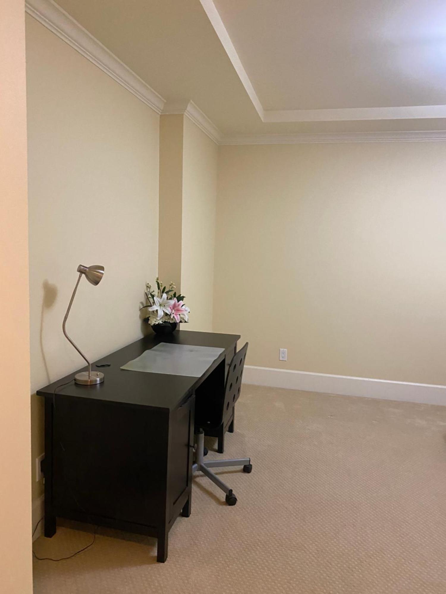 Spacious Modern New Suite Vancouver Extérieur photo